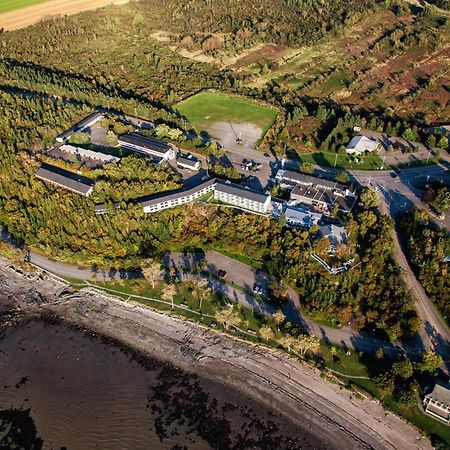 Auberge De La Pointe Ривьер-дю-Лу Экстерьер фото